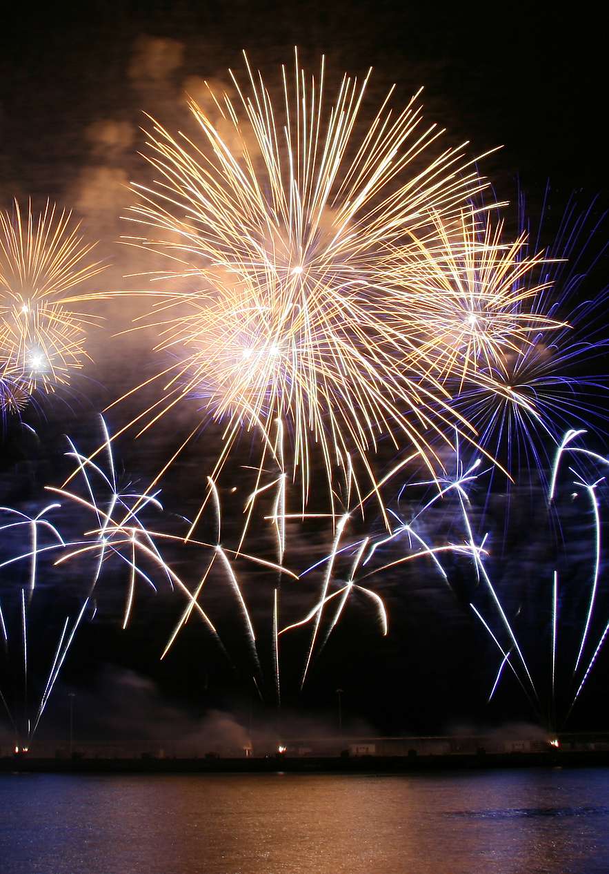 Hospédate en Pestana Grand y disfruta del festival del Atlántico en Madeira, conocido por sus fuegos artificiales