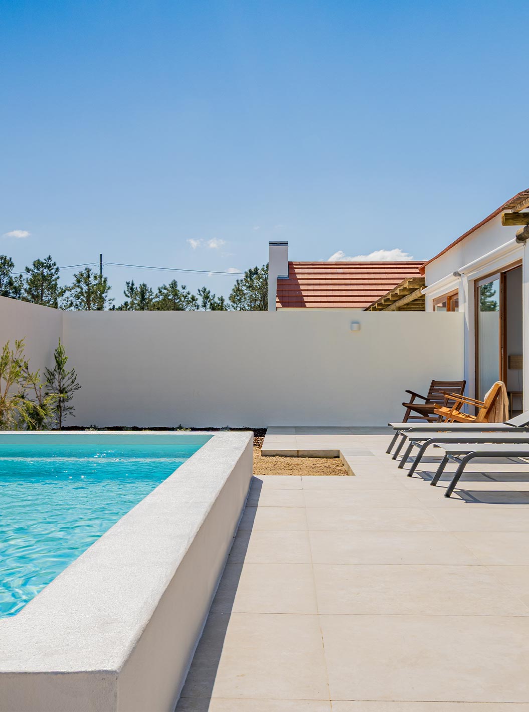 The Premium Villa at Pestana Comporta Village Residences has a pool, sun loungers, and an outdoor pergola