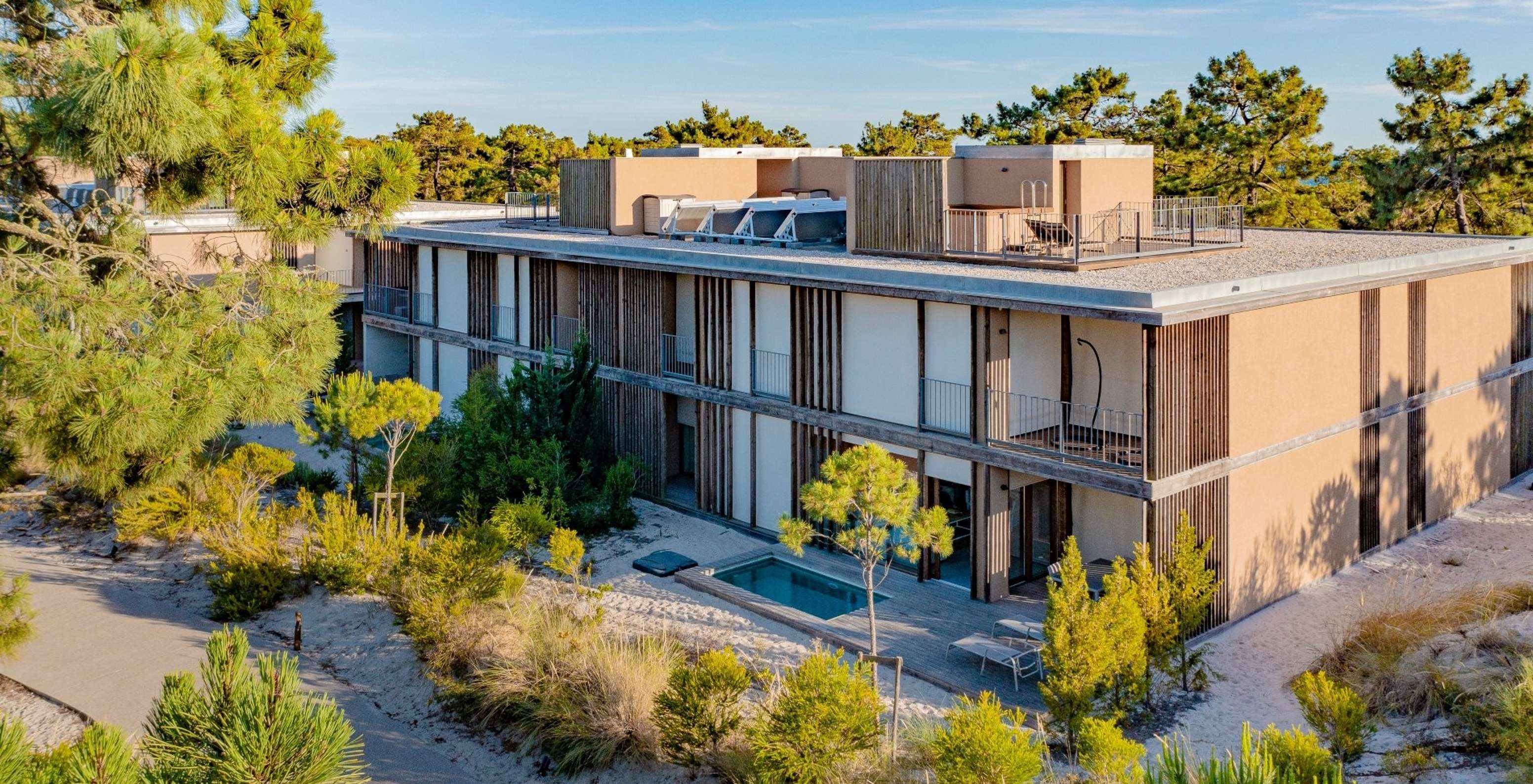 Het Eco Village Appartement Begane Grond van Pestana Tróia Eco Resort heeft natuur rondom en een privézwembad