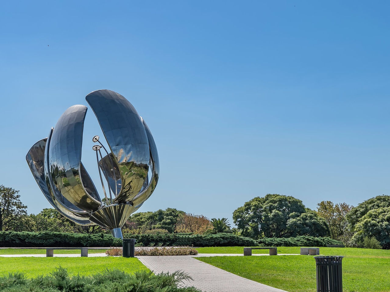 View of Floralis Genérica, one of Buenos Aires' main monuments, surrounded by nature
